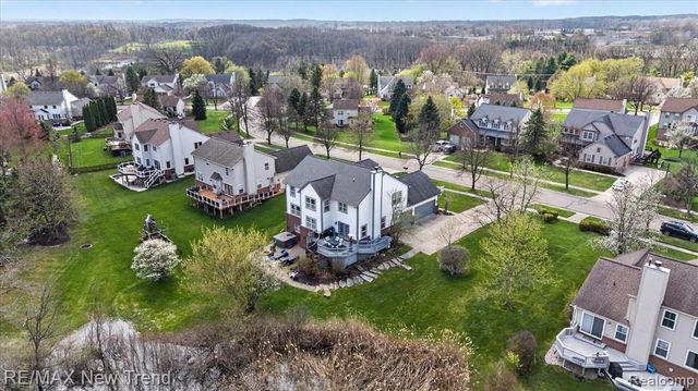 2032 Dover Drive, Wixom, MI 48393