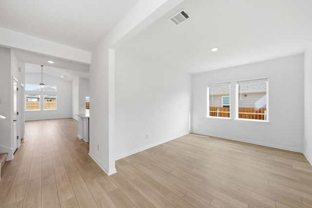 1009 Vanderscile RD, Hutto, TX 78634