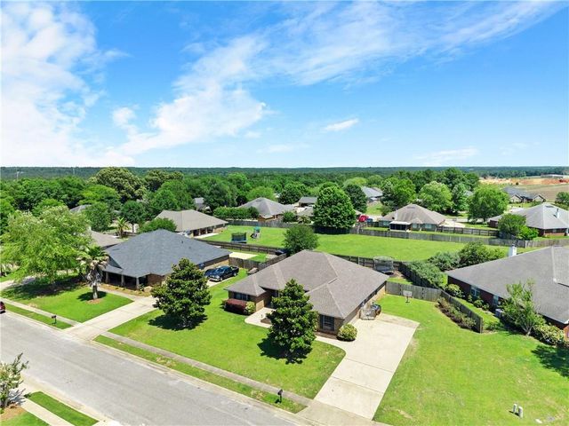 25832 Keldon Court, Daphne, AL 36526