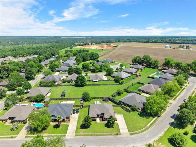 25832 Keldon Court, Daphne, AL 36526