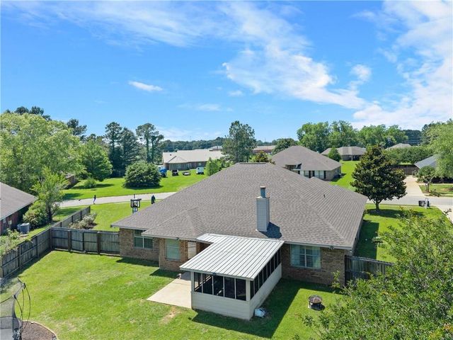 25832 Keldon Court, Daphne, AL 36526