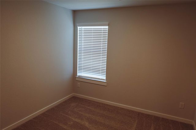 16 Courageous Side Way, Magnolia, TX 77354