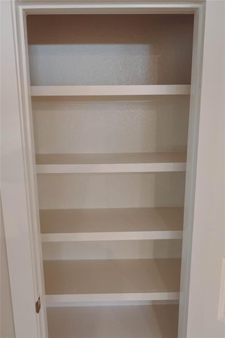 16 Courageous Side Way, Magnolia, TX 77354