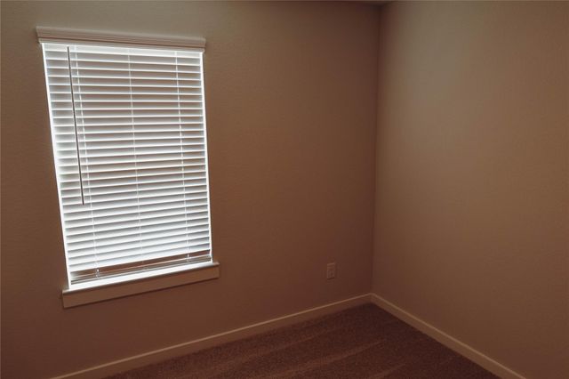 16 Courageous Side Way, Magnolia, TX 77354