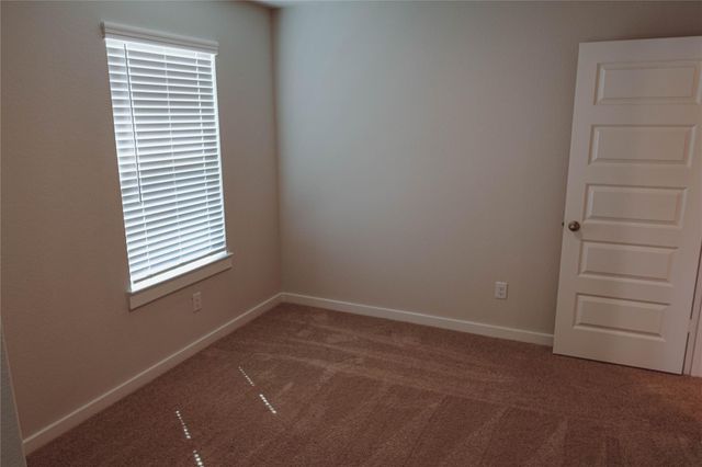 16 Courageous Side Way, Magnolia, TX 77354