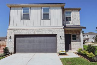 16 Courageous Side Way, Magnolia, TX 77354