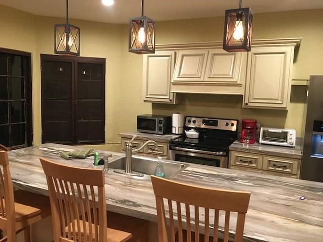 108 Dexter Road 108, Newton, MA 02460