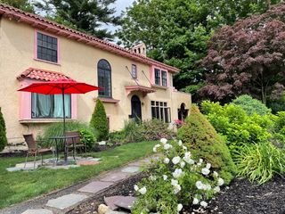 108 Dexter Road 108, Newton, MA 02460