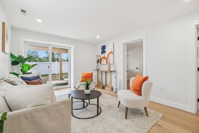 34 Larch St. 1, Boston, MA 02135