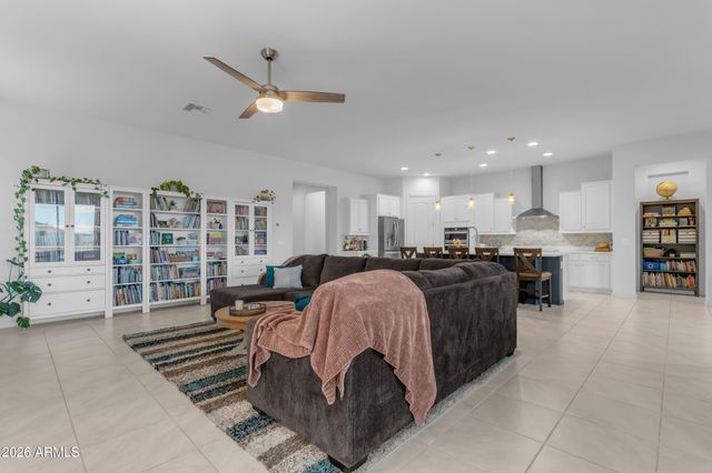 16635 W VALENCIA Drive, Goodyear, AZ 85338