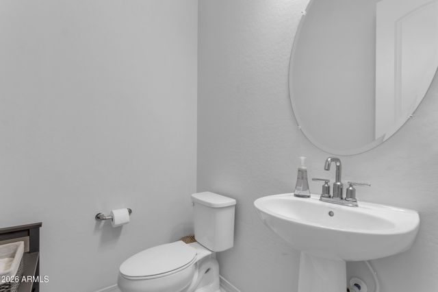 16635 W VALENCIA Drive, Goodyear, AZ 85338