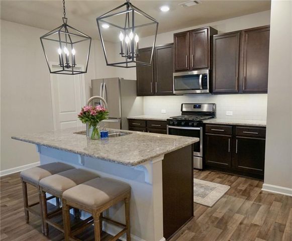 126 Auburn Crossing Drive, Auburn, GA 30011