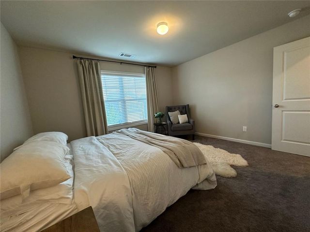 126 Auburn Crossing Drive, Auburn, GA 30011