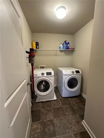 126 Auburn Crossing Drive, Auburn, GA 30011