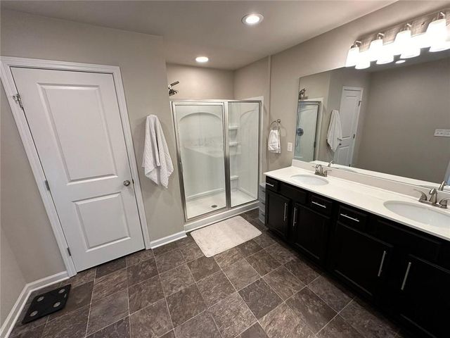 126 Auburn Crossing Drive, Auburn, GA 30011