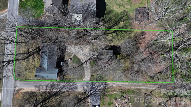 3335 25th Avenue NE, Hickory, NC 28601