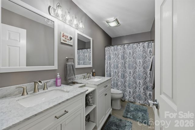 398 Green Meadows Drive, Taylorsville, NC 28681