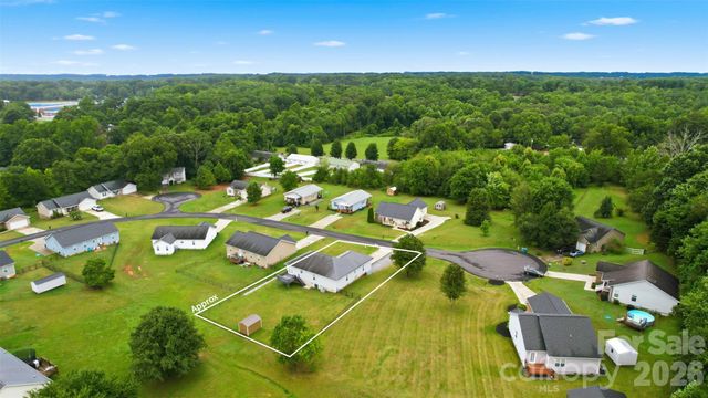 398 Green Meadows Drive, Taylorsville, NC 28681