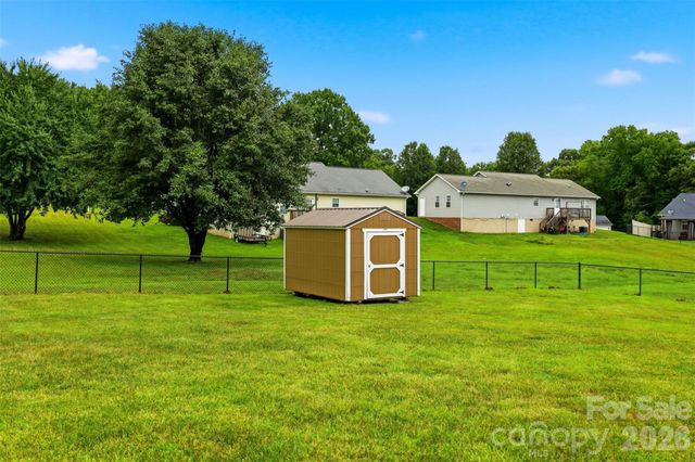 398 Green Meadows Drive, Taylorsville, NC 28681