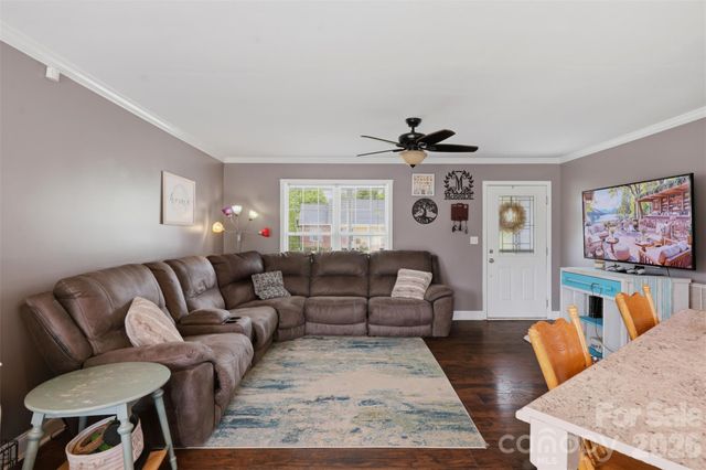398 Green Meadows Drive, Taylorsville, NC 28681
