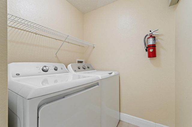 2729 Anzio Court 208, Palm Beach Gardens, FL 33410