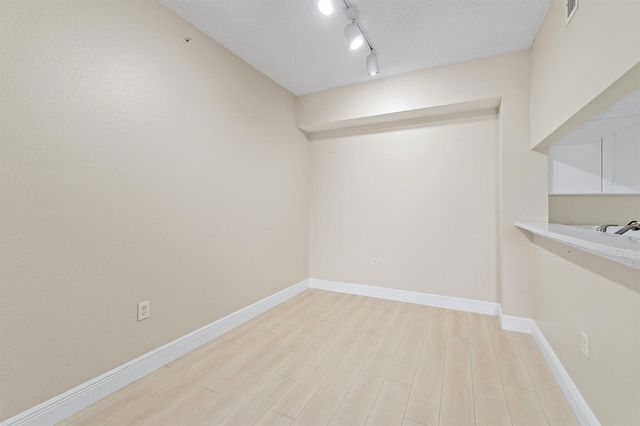 2729 Anzio Court 208, Palm Beach Gardens, FL 33410
