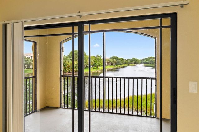 2729 Anzio Court 208, Palm Beach Gardens, FL 33410