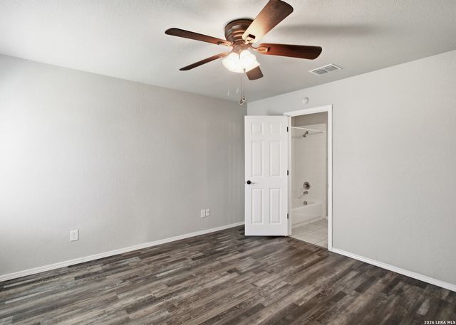 2334 CAMBERLY VW, Converse, TX 78109