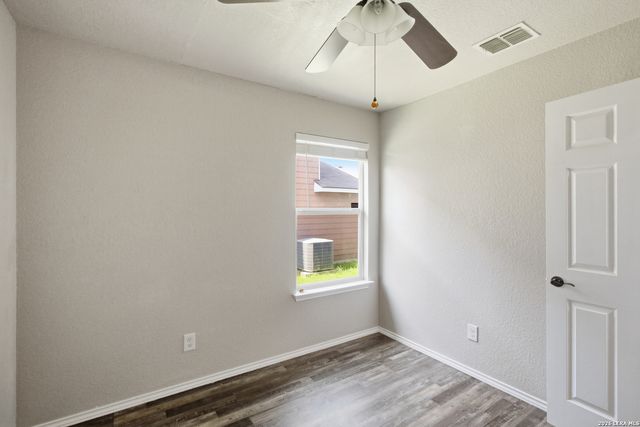 2334 CAMBERLY VW, Converse, TX 78109