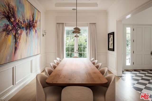 11579 W Sunset Boulevard, Los Angeles, CA 90049