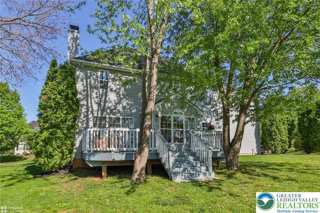 2325 Chablis Drive, Macungie Boro, PA 18062