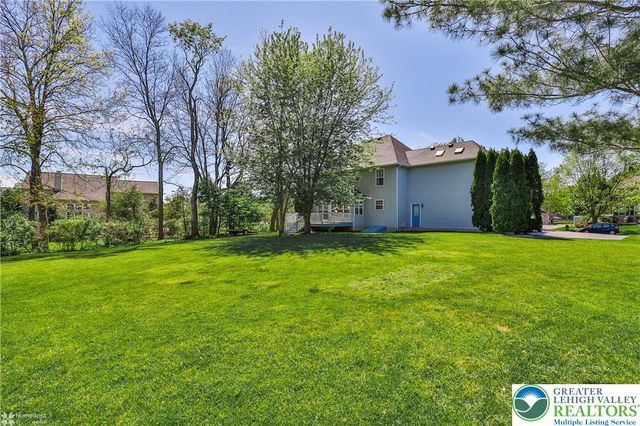 2325 Chablis Drive, Macungie Boro, PA 18062