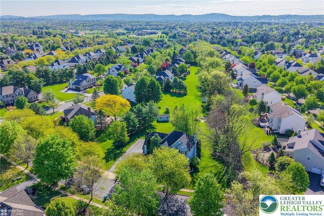 2325 Chablis Drive, Macungie Boro, PA 18062