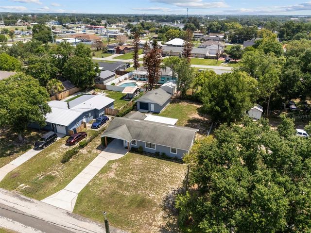 683 E BROOKINS AVENUE, Eagle Lake, FL 33839