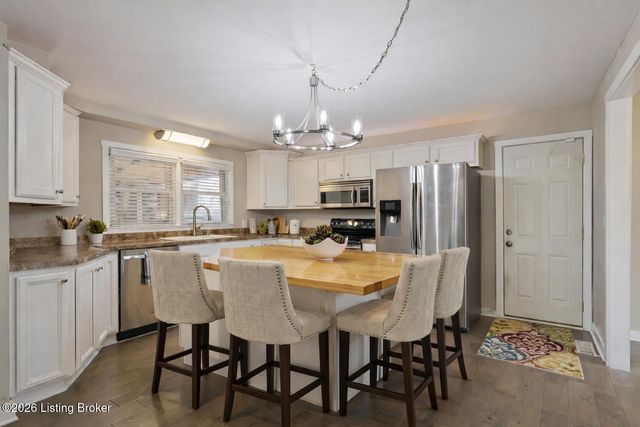 3811 Old Brownsboro Hills Rd, Louisville, KY 40241