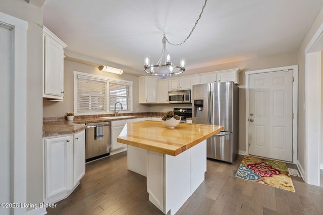 3811 Old Brownsboro Hills Rd, Louisville, KY 40241