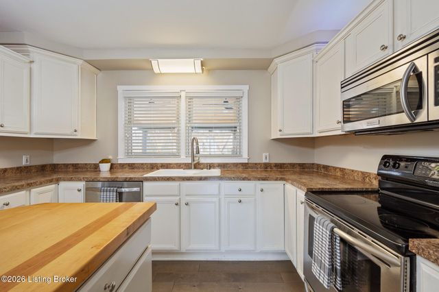 3811 Old Brownsboro Hills Rd, Louisville, KY 40241