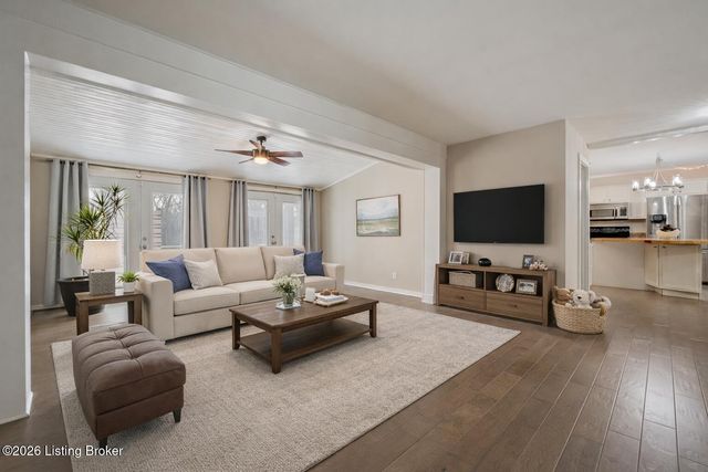 3811 Old Brownsboro Hills Rd, Louisville, KY 40241