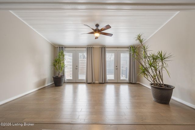 3811 Old Brownsboro Hills Rd, Louisville, KY 40241