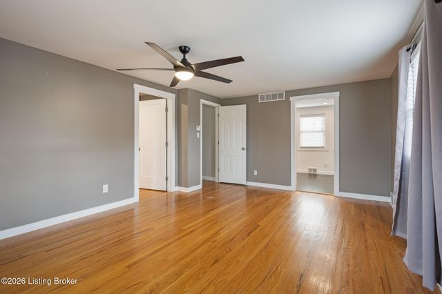 3811 Old Brownsboro Hills Rd, Louisville, KY 40241