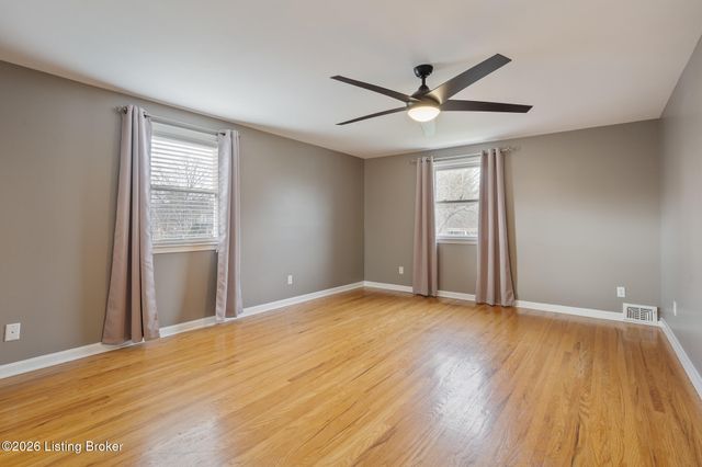 3811 Old Brownsboro Hills Rd, Louisville, KY 40241