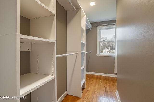 3811 Old Brownsboro Hills Rd, Louisville, KY 40241