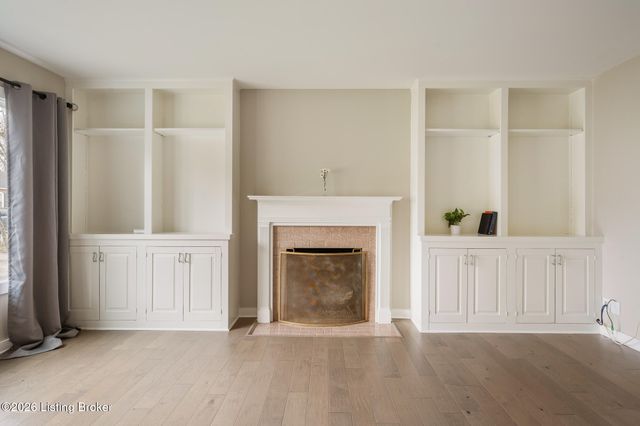 3811 Old Brownsboro Hills Rd, Louisville, KY 40241