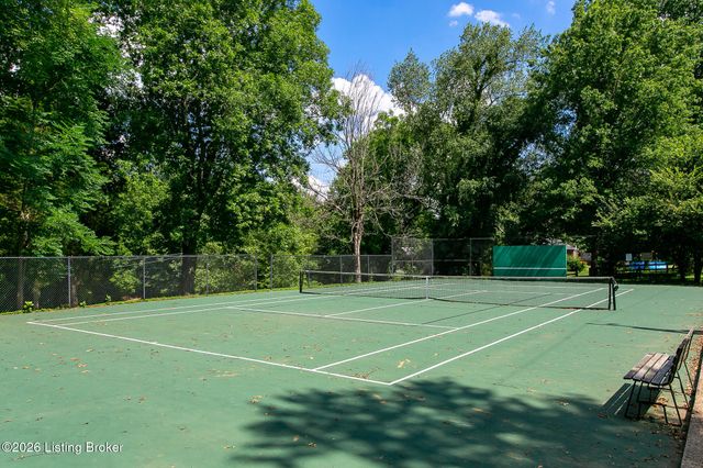 3811 Old Brownsboro Hills Rd, Louisville, KY 40241