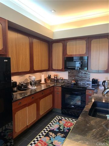 655 206 India Street 206, San Diego, CA 92101