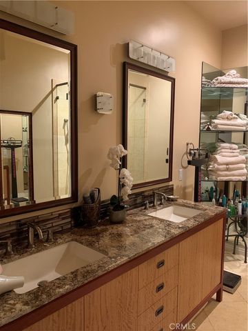 655 206 India Street 206, San Diego, CA 92101