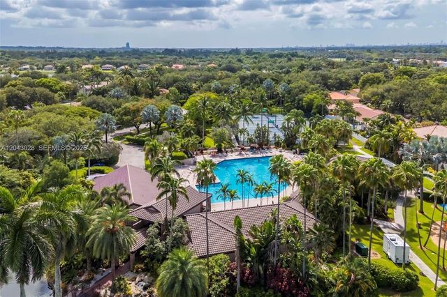 10777 Charleston Place, Cooper City, FL 33026