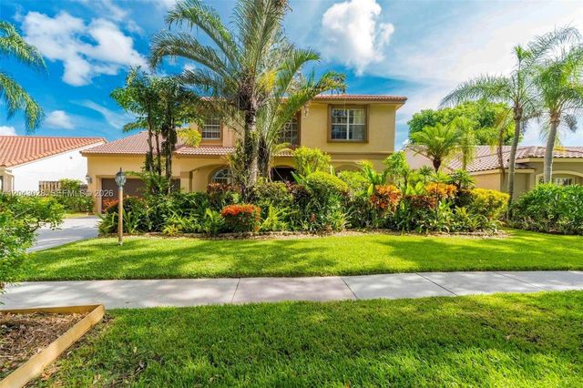 10777 Charleston Place, Cooper City, FL 33026