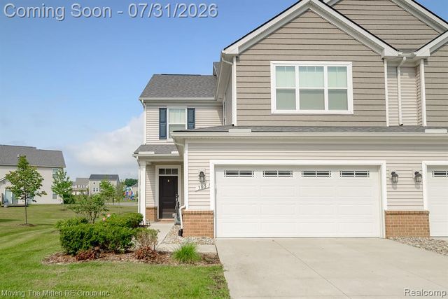 305 Angus Lane, Saline, MI 48176