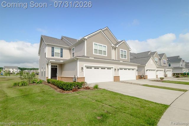305 Angus Lane, Saline, MI 48176